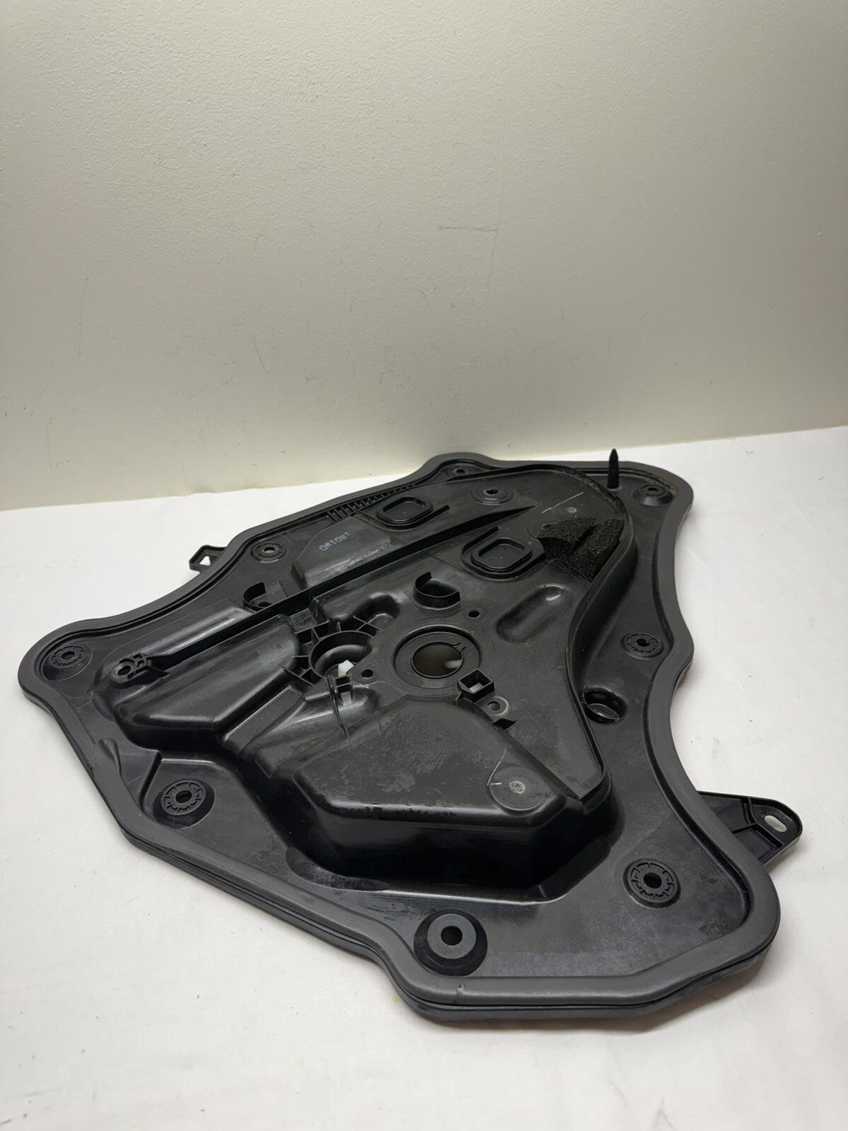 Picture 2 of 8