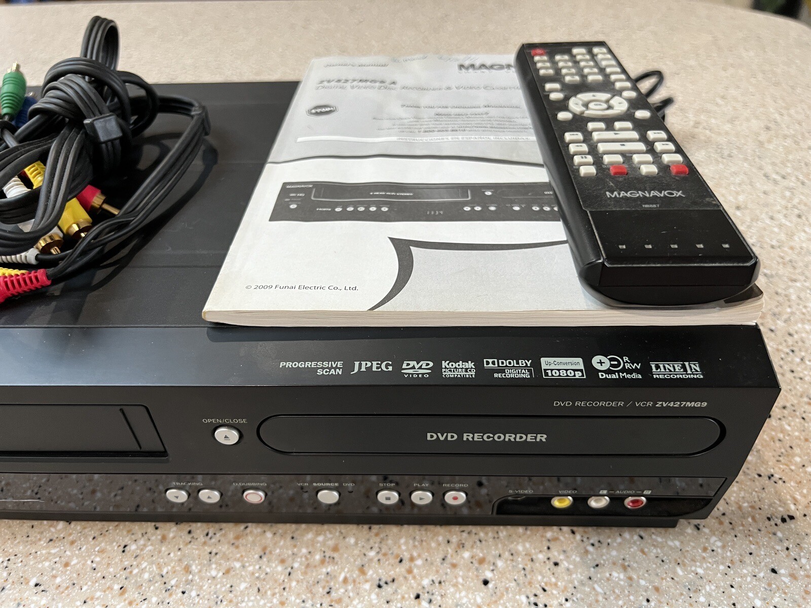 Magnavox ZV427MG9 A VCR/DVD HDMI Recorder Combo w/ OEM Remote HDMI