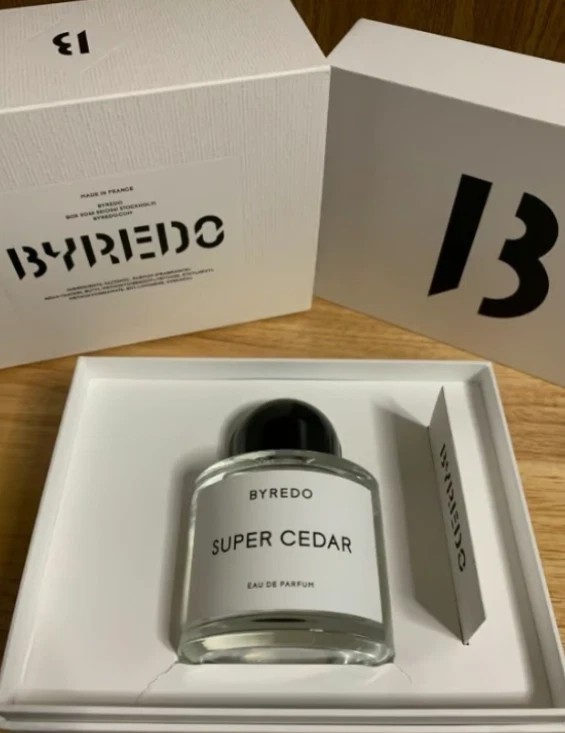 Byredo Super Cedar Eau De Parfum Spray - 100 Ml for sale Byredo Super Cedar Eau De Parfum Spray - 100 Ml for sale