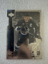 1997-98 Upper Deck Black Diamond Premium Cut Mark Messier #PC23 NR