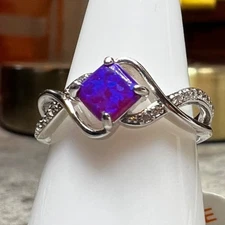 Ring Bomb Party Ring size 6 purple gemstone silver color band birthday gift