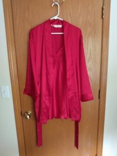 Victoria's Secret Red Satin Lace Wrap Robe  Gown Set Sz M New NWOT Lingerie 2pc