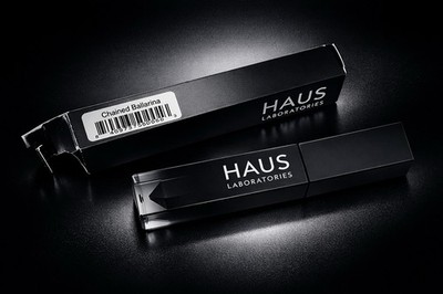 Haus Laboratory -Glam Attack- All Over Liquid Shimmer Powder - Chained Ballerina