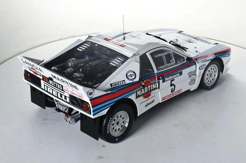 Ixo Kit Lancia 037 MARTINI #5 Alen winner Tour de Corse 1984 1/8 LAF1857 - Immagine 3 di 4