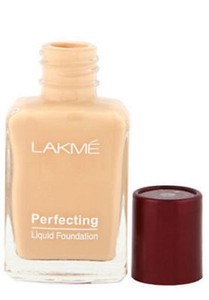 lakme perfecting liquid foundation pearl