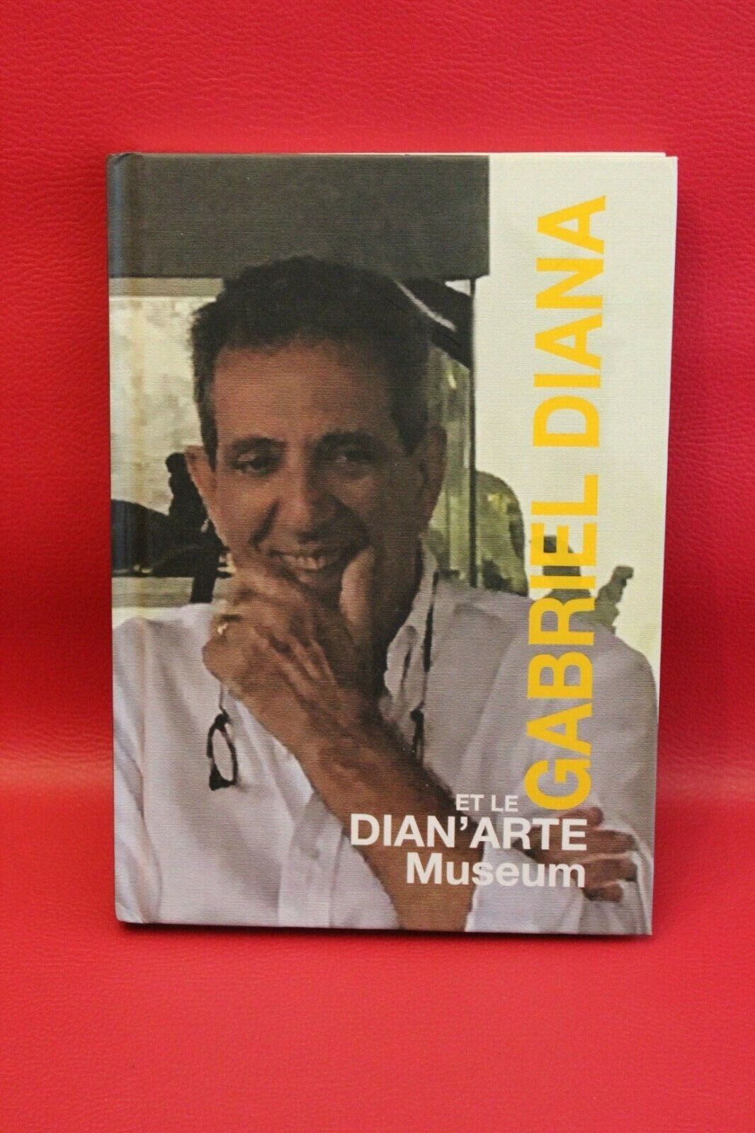 Foto 1 di 2