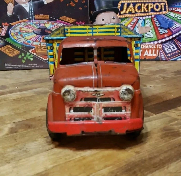 Camión lechero de juguete de acero prensado en hojalata LAZY DAY FARMS AÑOS 50 DE COLECCIÓN BONITO ROJO Foto 2 de 4