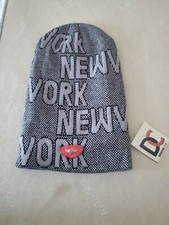 Chapeau hiver New York Designer Club neuf avec étiquette gris offre limitée