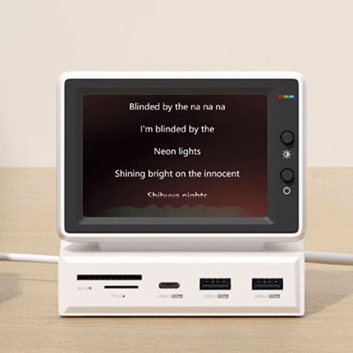Hagibis Mini Monitor USB-C Docking Station 3.5'' IPS Screen Hagibis Mini Monitor USB-C Docking Station 3.5'' IPS Screen