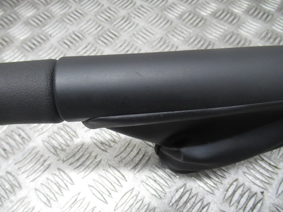 2017 MINI HATCH ONE F56 1.5 PETROL AUTO MK4 3DRS HANDBRAKE LEVER REF17124 - Image 3 of 4