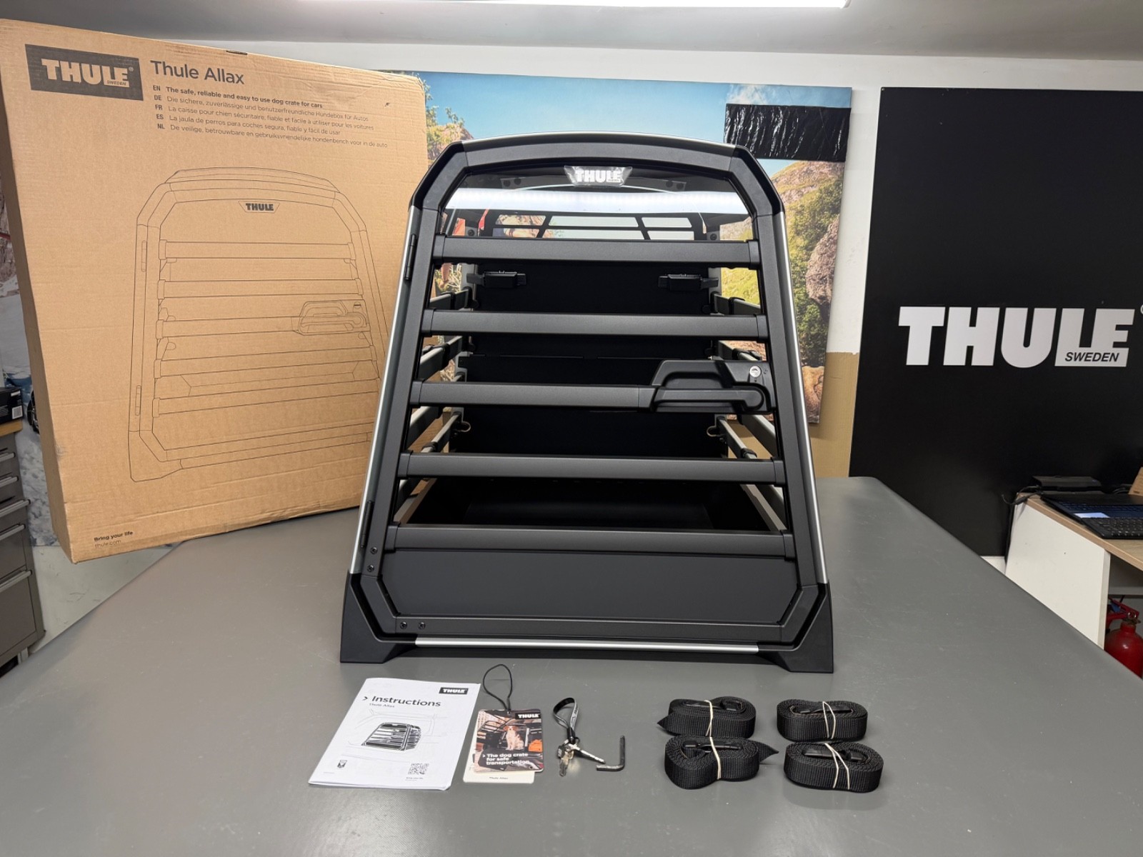 Thule Allax XL car dog crate - 770006