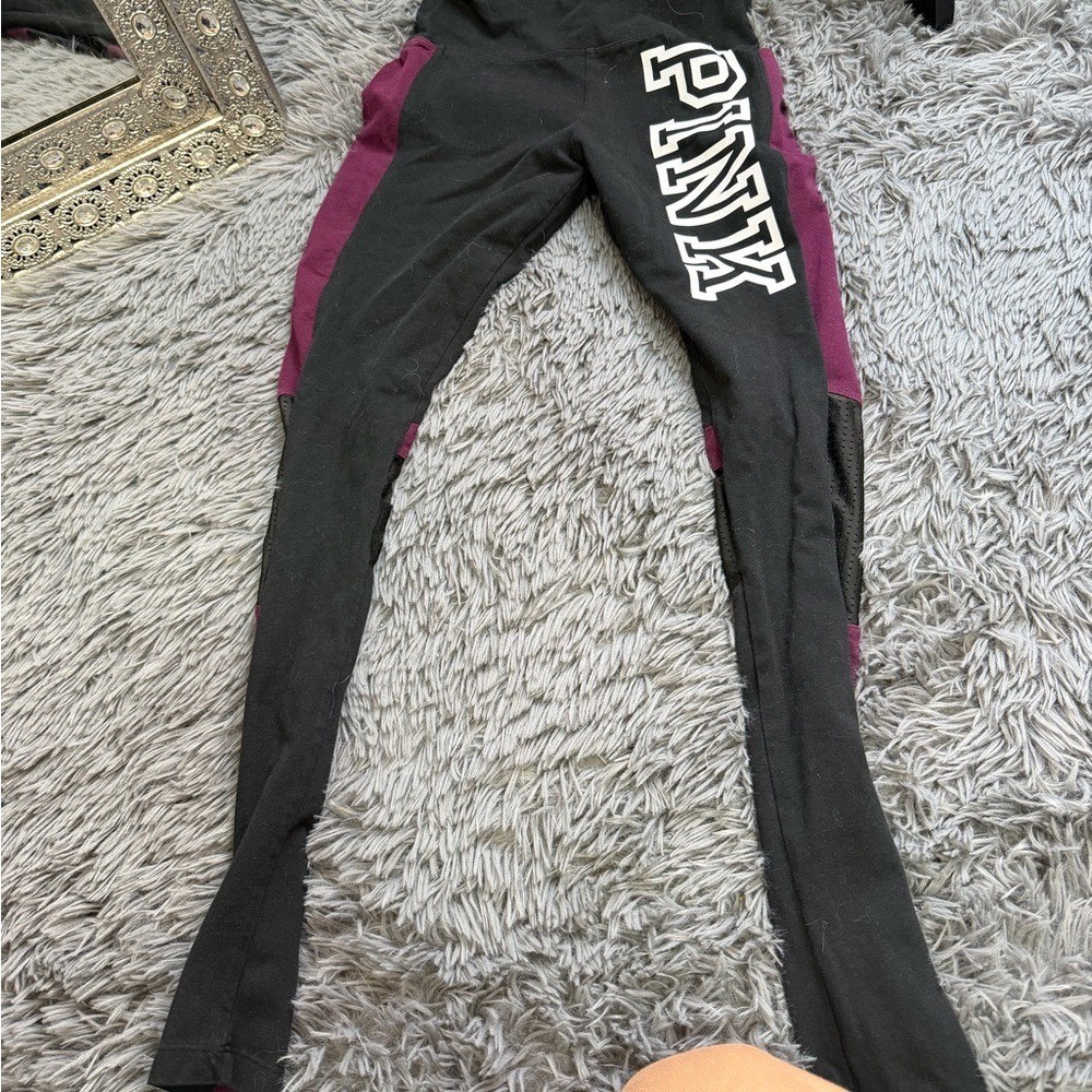 🌟PINK Victoria's Secret Black and Purple Leggings
