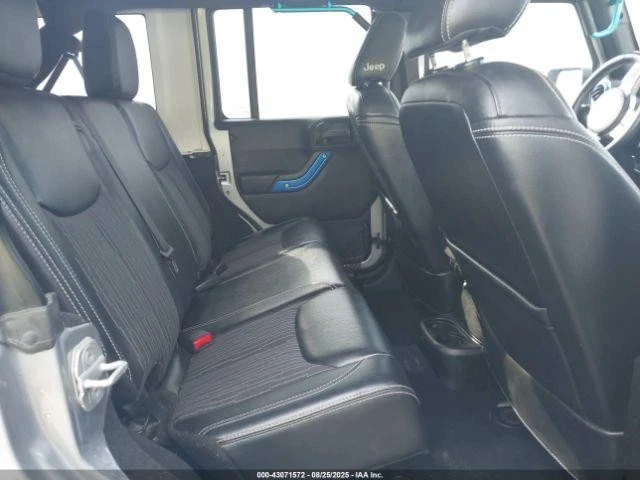 Used Windshield fits: 2013 Jeep Wrangler glass and frame Grade A Foto 2 de 4