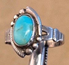 BELL TRADING POST Native American Sterling Silver Blue Turquoise Ring size 5 VTG