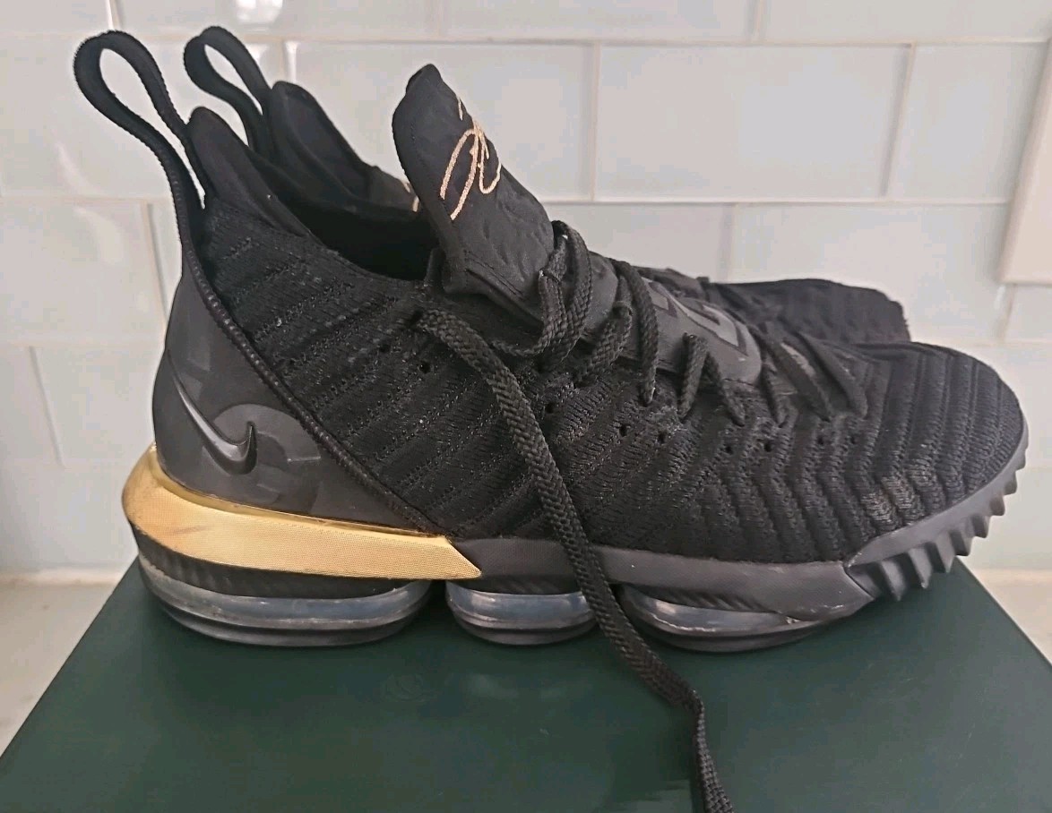 Nike LeBron XVI 16 I'm King in Black and GOLD EXCELLENT | eBay