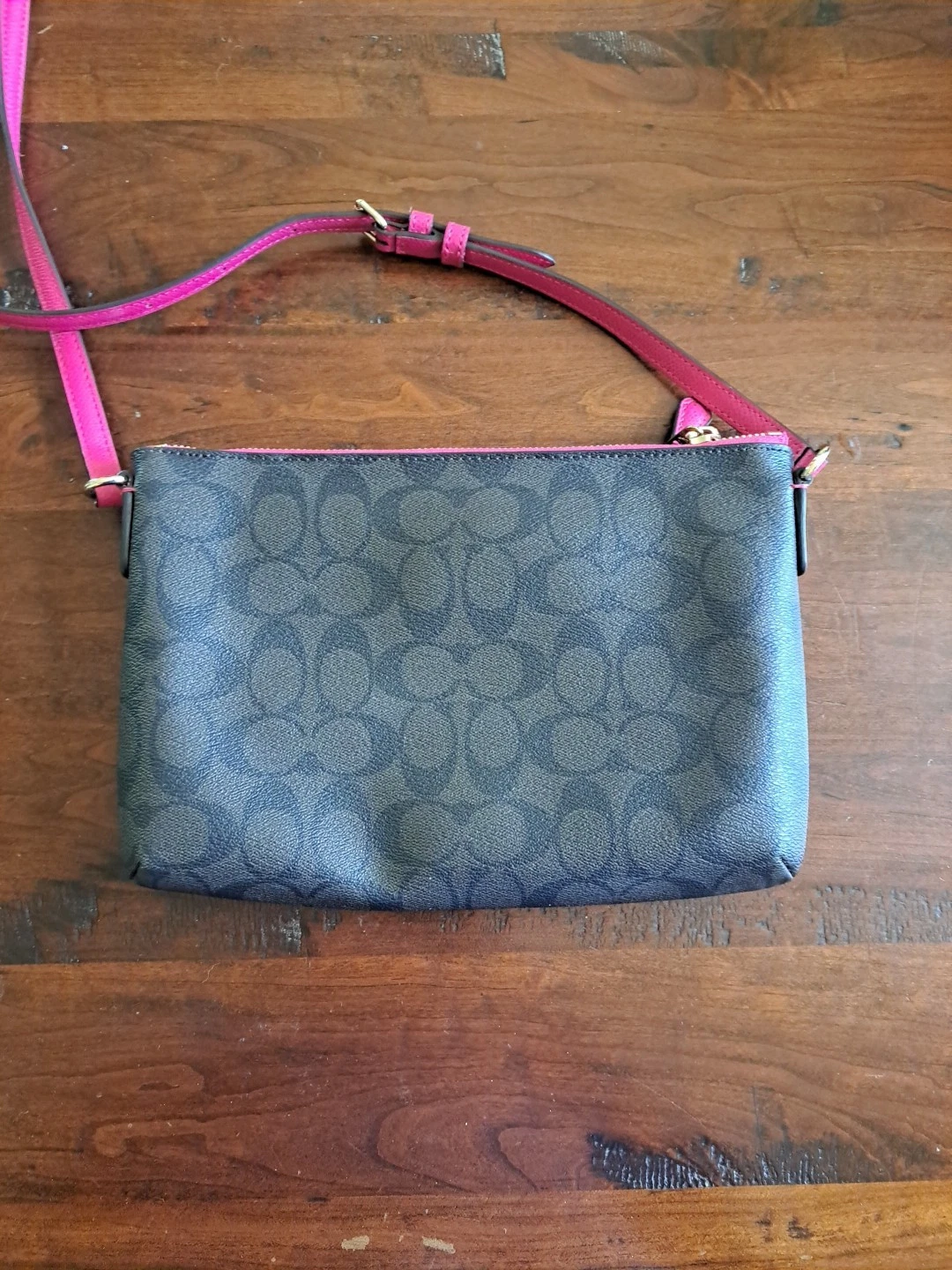 Borsa a tracolla Coach East West Pop F52657 marrone scuro rosa caldo