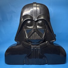 Vintage Star Wars Kenner DARTH VADER Action Figure Collector Case w 31 Figures