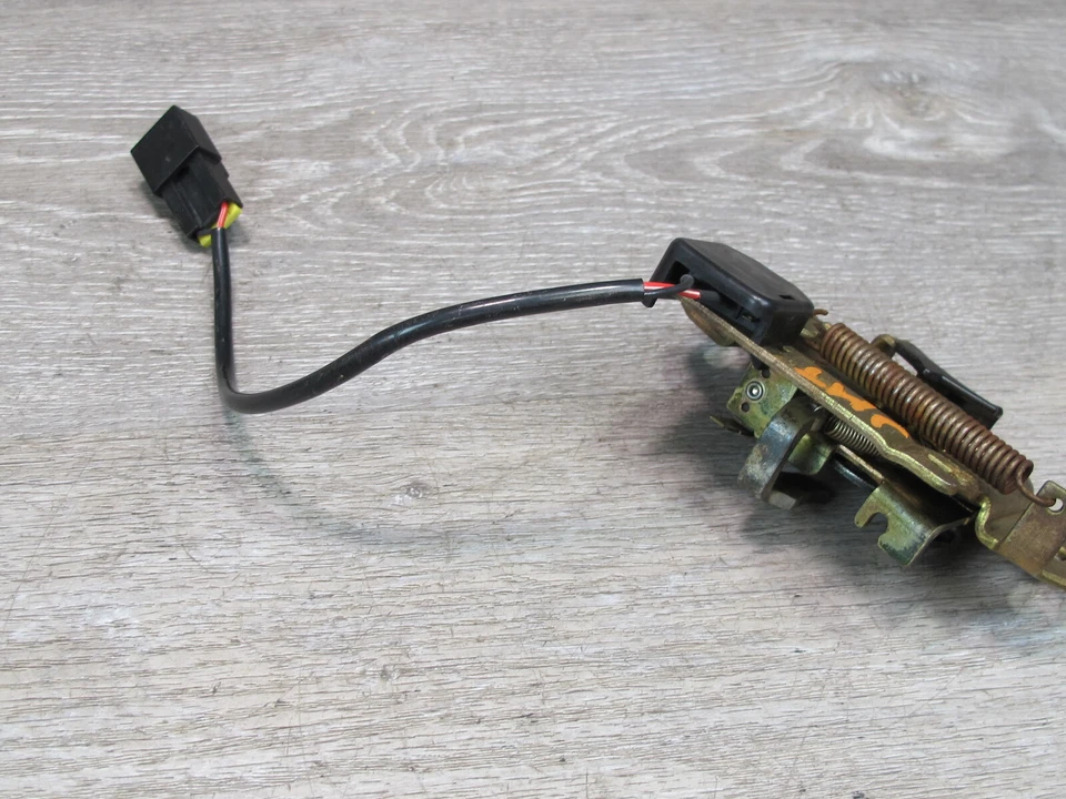 91-99 MITSUBISHI 3000GT TRAVA DE TRAVA DE TAMPA DE PORTA-MALAS TRASEIRA FABRICANTE DE EQUIPAMENTO ORIGINAL - Imagem 4 de 4