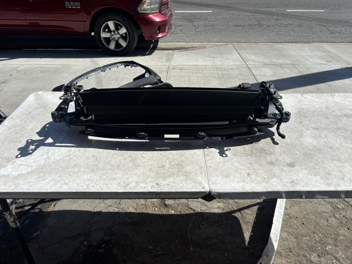 2020 2021 Porsche 911 992 Carrera 4S S Rear Spoiler Drive Unit