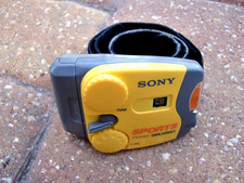 SONY AM/FM SRF-88 YELLOW SPORTS WALKMAN RADIO WITH ARMBAND No Ear Buds WORKING 