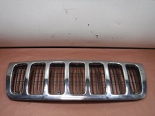 Jeep Grand Cherokee Wj 99-03 Chrome Front Grille Factory Oem Free Ship