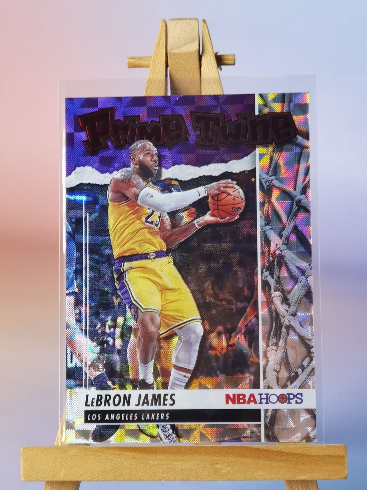 LeBron James 2021-22 Panini Hoops Prime Twine Asia Red Hyper /99 #8