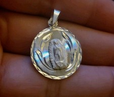 Elegante colgante de plata esterlina 925 real Virgen María Virgen de Guadalupe de 1 pulgada