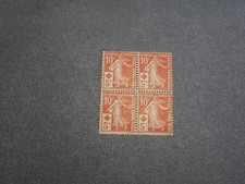 FRANCE BLOC 4 TIMBRES N°147 NEUFS**. COTE 400 EUROS