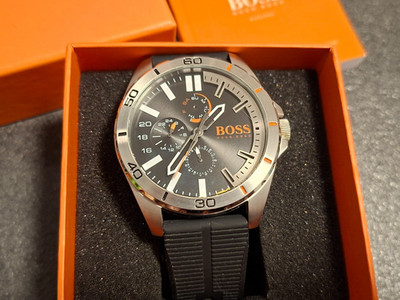 Hugo Boss Orange Berlin Mens Silicone Watch 1513290 HB.240.1.14.2839.