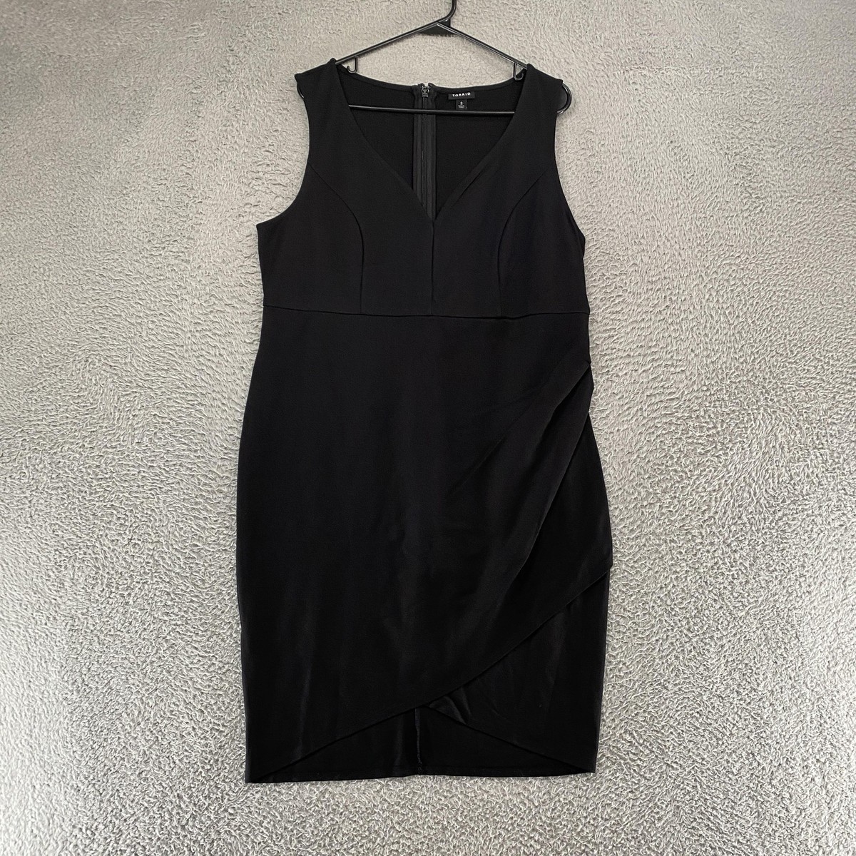 Torrid Dress Womens 2X Black V Neck Sheath Pencil Minimalist Little Black Party Torrid Dress Womens 2X Black V Neck Sheath Pencil Minimalist Little Black Party