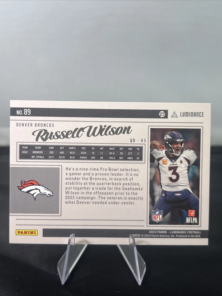 2023 Panini Luminance Russell Wilson Platinum 1/1 Denver Broncos - Imagem 2 de 2