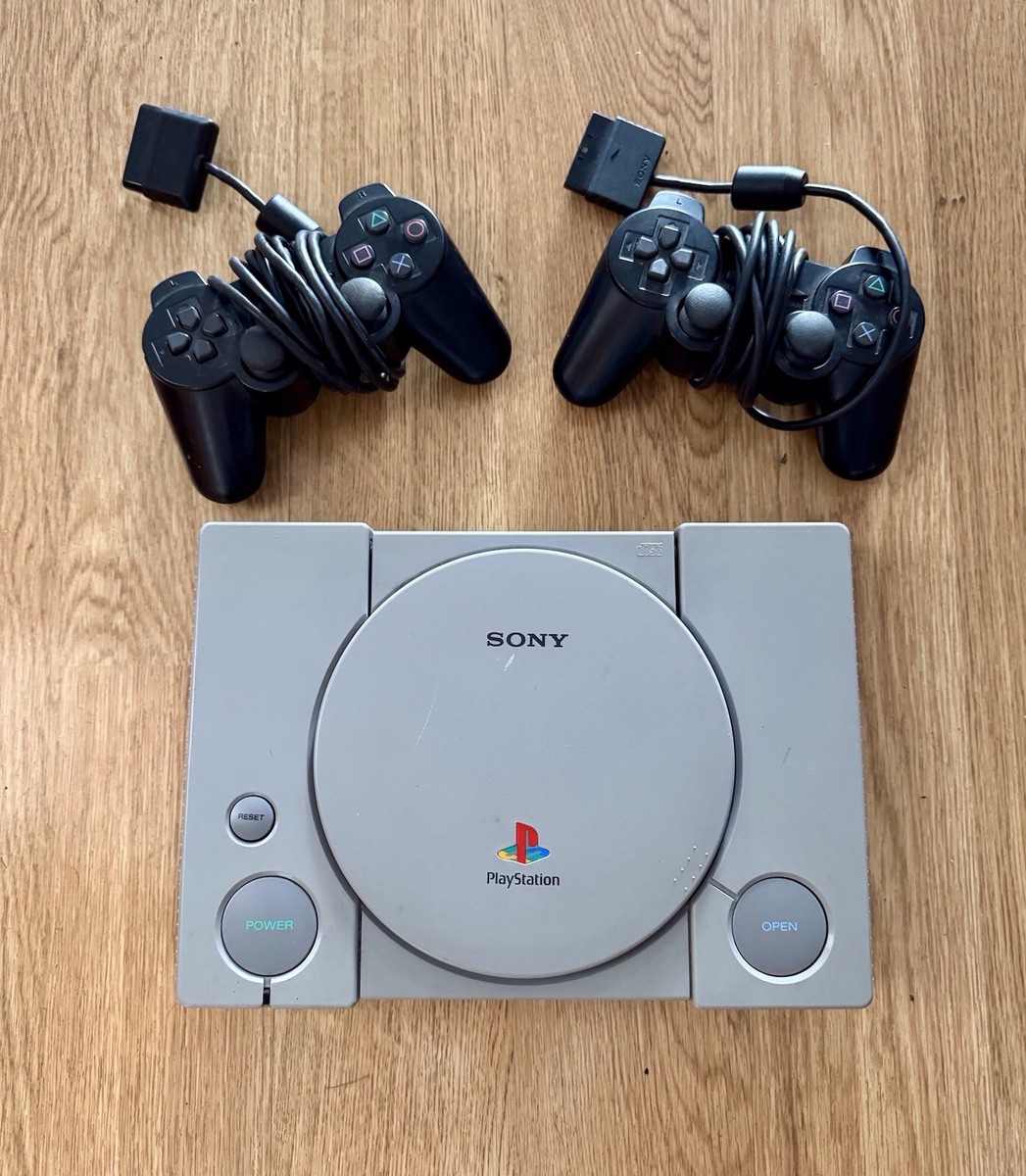 Original PlayStation 1 No Chords Tested and Working (2 Controllers