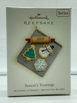 Hallmark Keepsake Season's Treatings 1st in Series Ornament 2009 FREE SHIPPING