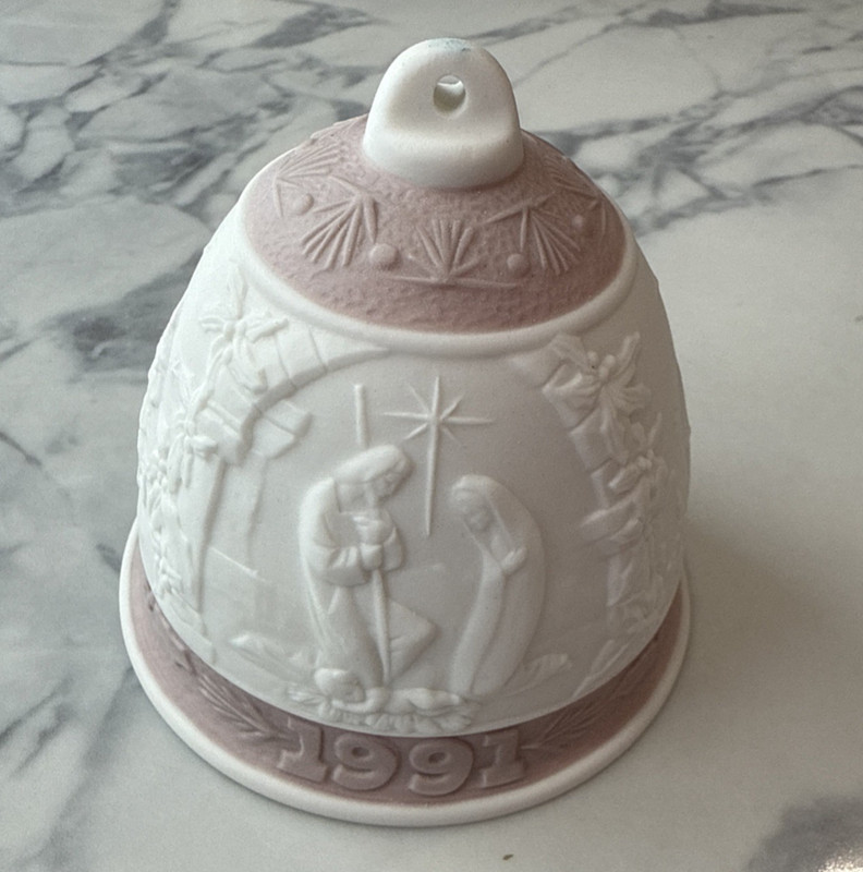 Lladro Vintage 1991 Christmas Bell Porcelain Rare Limited Edition Ornament-NIB