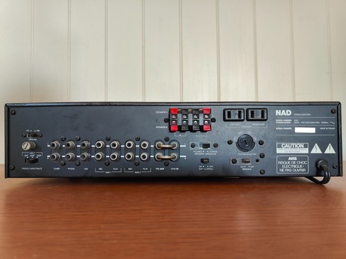 Vintage NAD 3150 Stereo Integrated Amplifier – Fully Working, Great Condition! - Picture 2 of 6