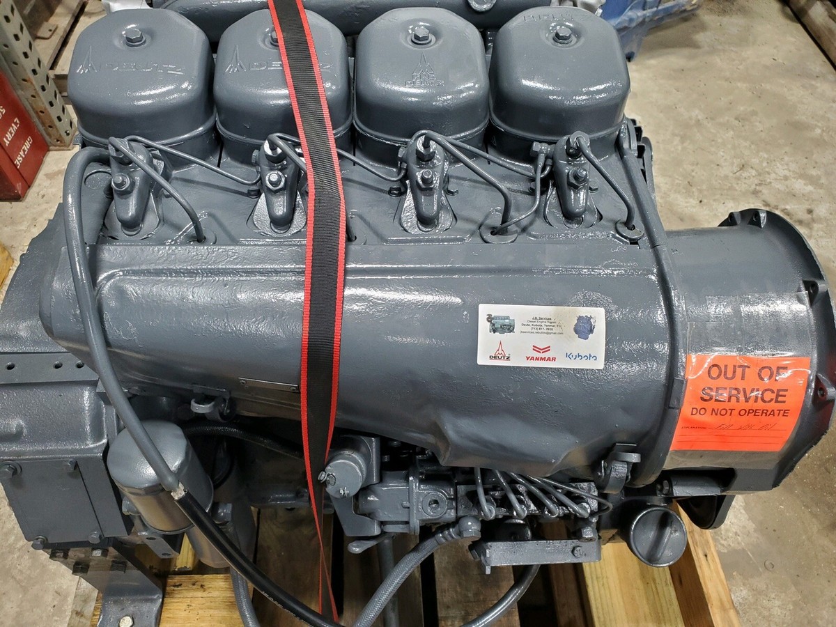 Modèle Réduit Moteur Deutz F 4L 912 Avec Climatisation - Échelle 1/12 - Métal Peint