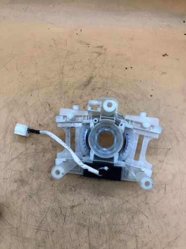 MAZDA 6 Kombi (GY) 2.0 DI Schleifring Wickelfeder 5GR1T 17E543