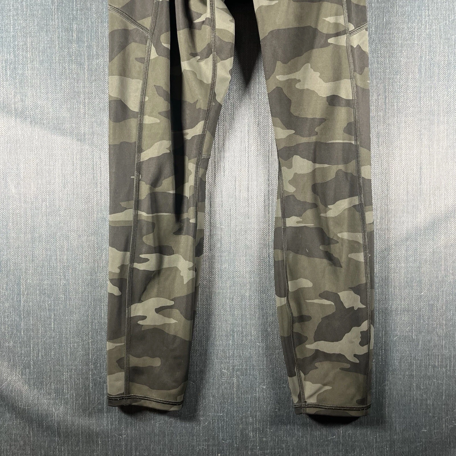 athleta camo contender drawstring leggings