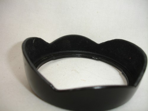 Canon Lens Hood EW-75 II for EF 20mm F/ 2.8 USM Genuine - Picture 4 of 6