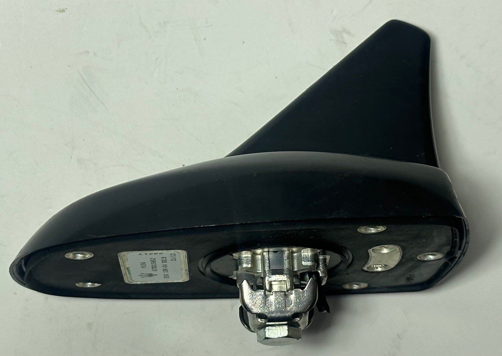 2014-2015 MASERATI GHIBLI ROOF MOUNTED RADIO ANTENNA GLOSSY BLACK 670015852 OEM