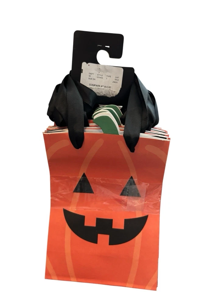 2 New luxe HALLOWEEN TREAT BAGS pumpkins SETS of 13 7x5x2.5 Ribbon handles PG-5 - Image 3 of 4
