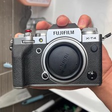 Fujifilm X-T4 26.1 MP Mirrorless Camera - Silver Body Only - English working