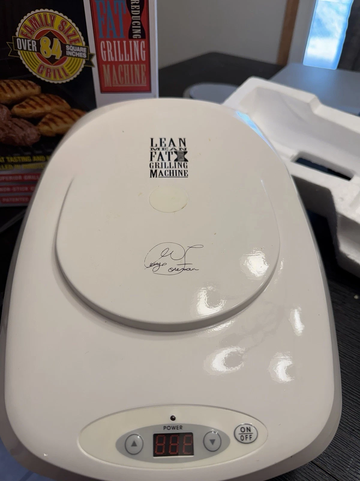 George Foreman Grill Extra Large Family Sized GR26EVT Indoor Easy Cooking