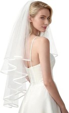 Elegant Wedding Veil with Blush Comb - Timeless Bridal Accessory for Your Spe...