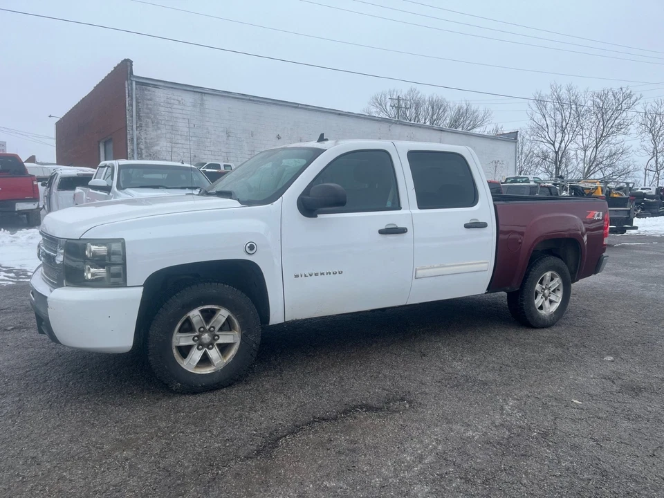2012 Chevrolet Silverado 1500 4X4 CREW 5.3 AUTO 5.5 BED 3:42 - Image 1 of 4