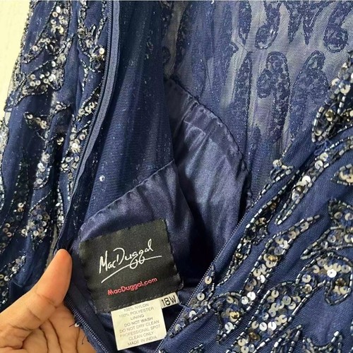Mac Duggal Jewel Long Sleeves Evening Dress Size 18W - Picture 9 of 10