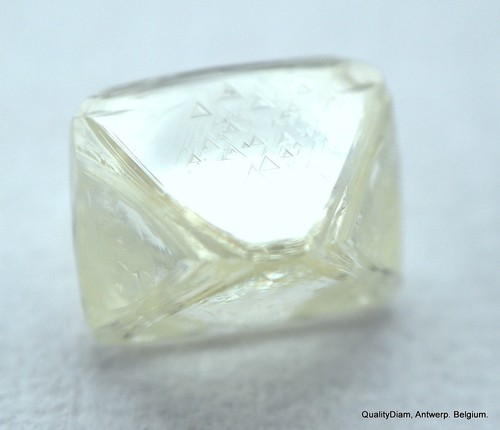 SAUBERE & SCHÖNE DIAMANTENMINE AUS DIAMANTEN. NATÜRLICHER UNGESCHNITTENER EDELSTEIN. ECHT IST SELTEN - Bild 7 von 7