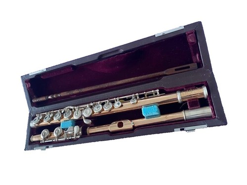 Yamaha YFL-212U Flute with U-Shape & Straight Headjoints E