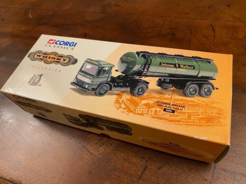 CORGI Classics WHISKY Collection 1:50 Scale JOHNNIE WALKER AEC Artic Tanker Mint - Picture 9 of 10