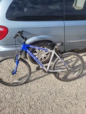 Trek 3900 Series-3 Mens' Mountain Bike 18" Large 24-Sp Hardtail Front Suspension